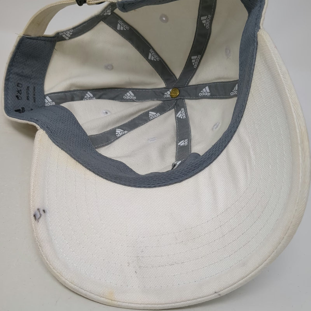 Adidas Baseball Cap White One Size Embroidered Logo Cotton Slideback Strap Hat