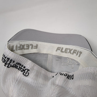 Beaver Head Fitted Mesh Back Trucker Hat Black L/XL Flexfit Colorblock
