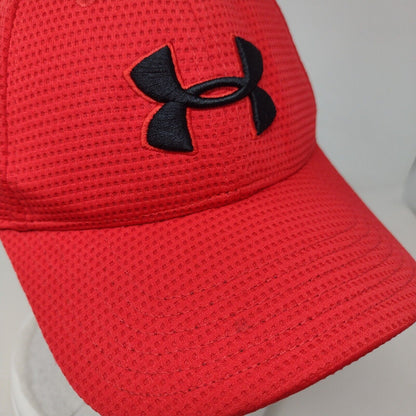 Under Armour Fitted Hat Red Size L/XL Embroidered Logo Breathable 6 Panel