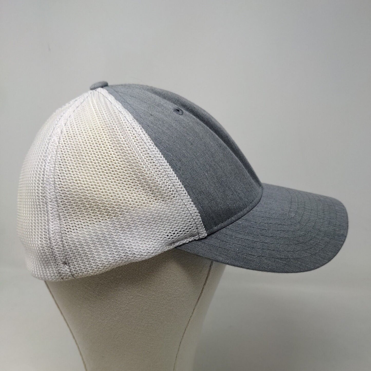 Richardson Men's Fitted Mesh Back Hat Gray Size L/XL Embroidered Mountain Life