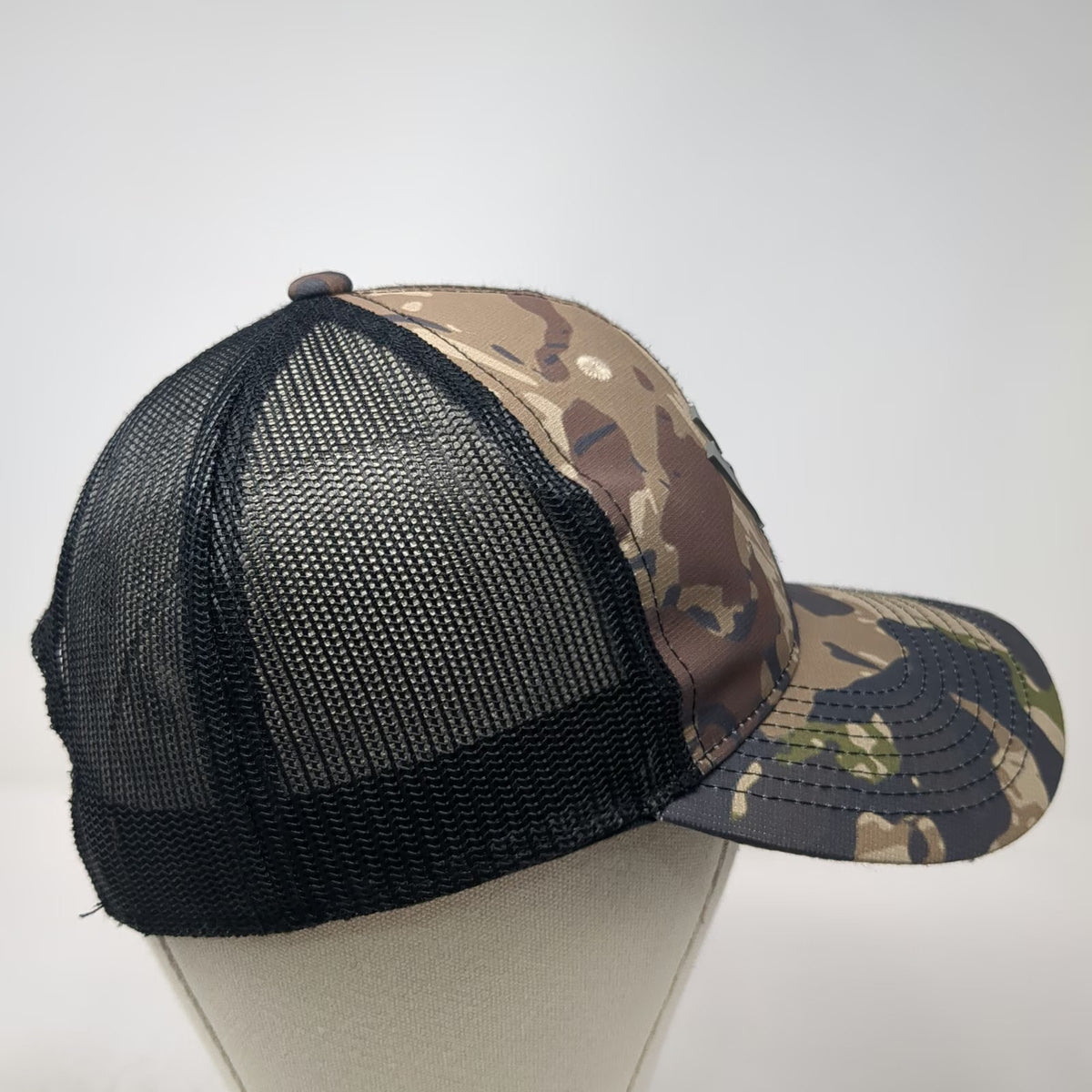 Vortex Trucker Hat Brown Camo One Size Mesh Back Snapback Optics Hunting Logo