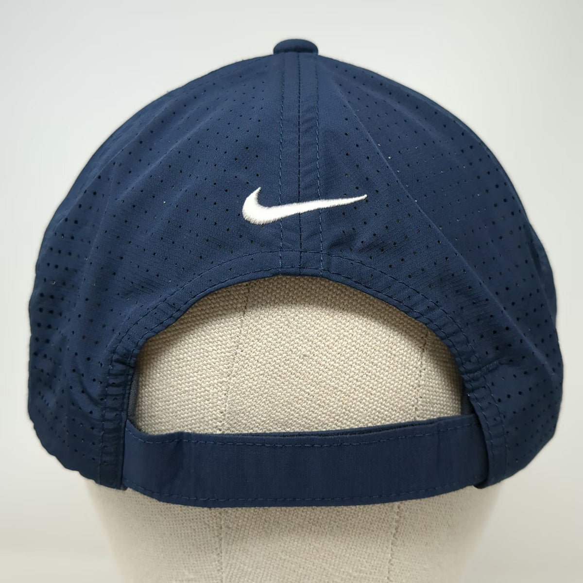Nike Baseball Cap Blue One Size View Embroidery Dri-Fit Perforated Strapback Hat