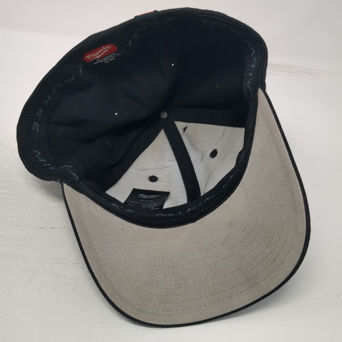 Milwaukee Tool Logo Black Cap M Stretch Fit Hat Curved Brim Gray Red Tab Work