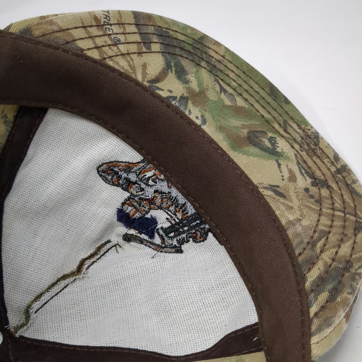 Trucker Green Brown One Size Compound Bow Hunter Embroidery Snapback Hat Vintage