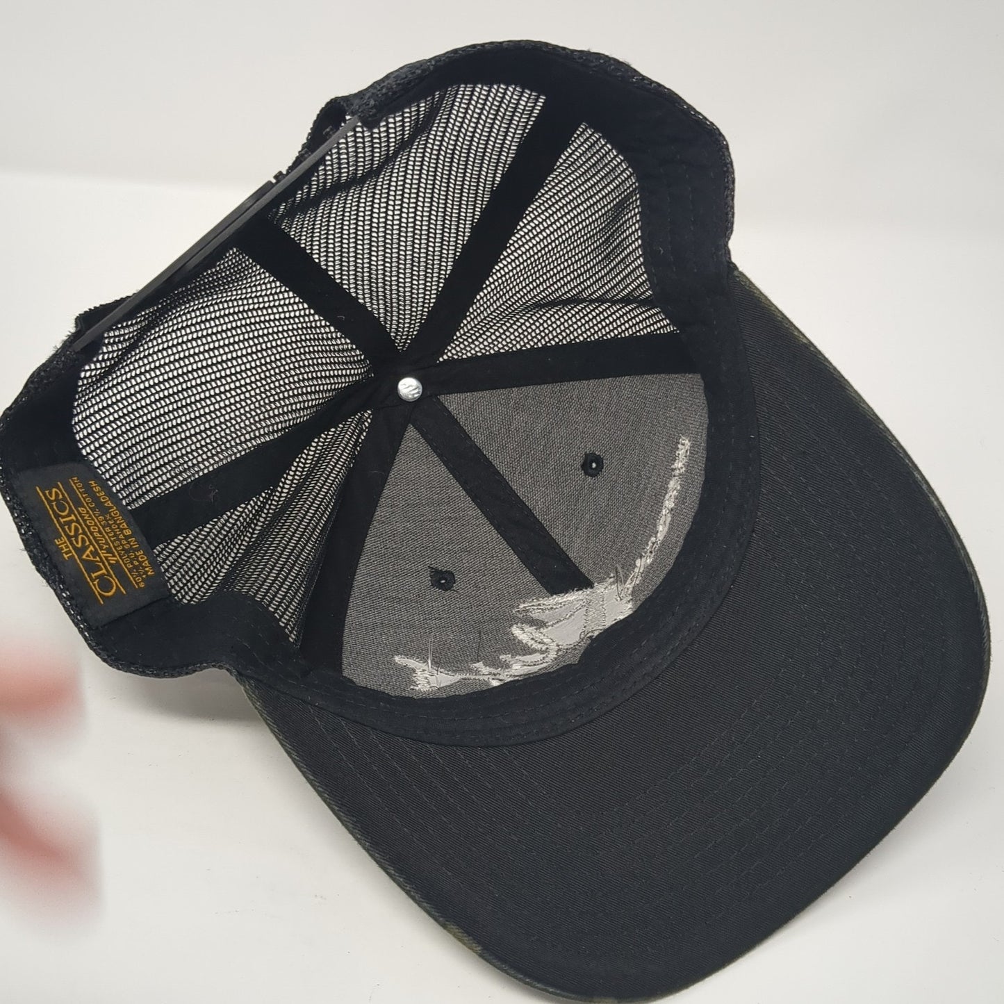 Idaho 550 Fly Snapback Trucker Hat Multicolor OS Adjustable Mesh Back Yupoong