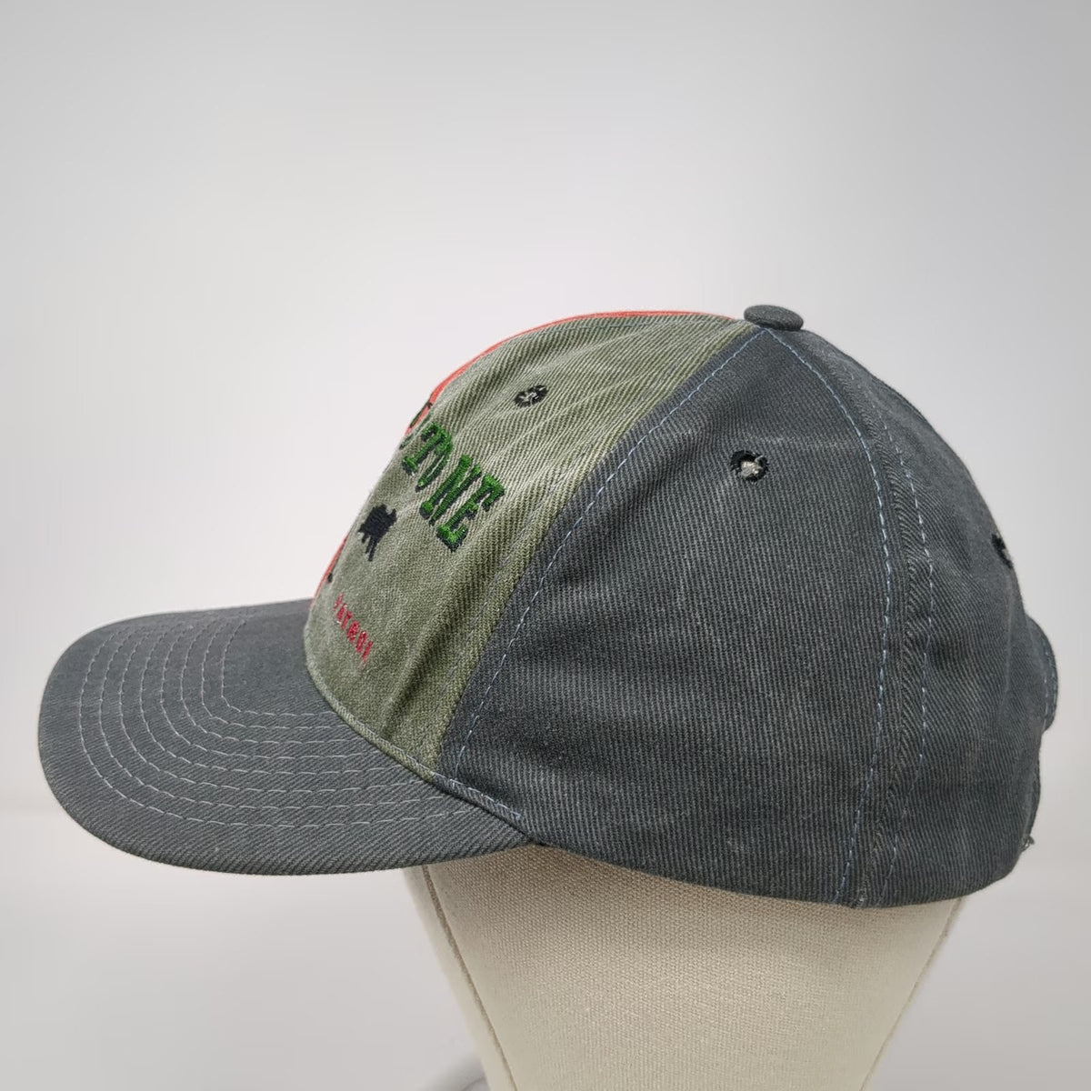 Hamilton Stores Snapback Gray Red Green One Size Yellowstone Hat Hiker USA Made