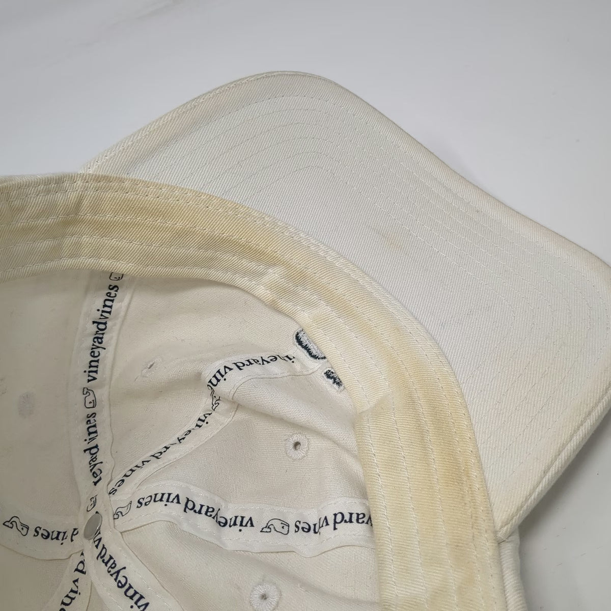 Vineyard Vines Baseball Cap White One Size Whale Logo Cotton Slideback Hat