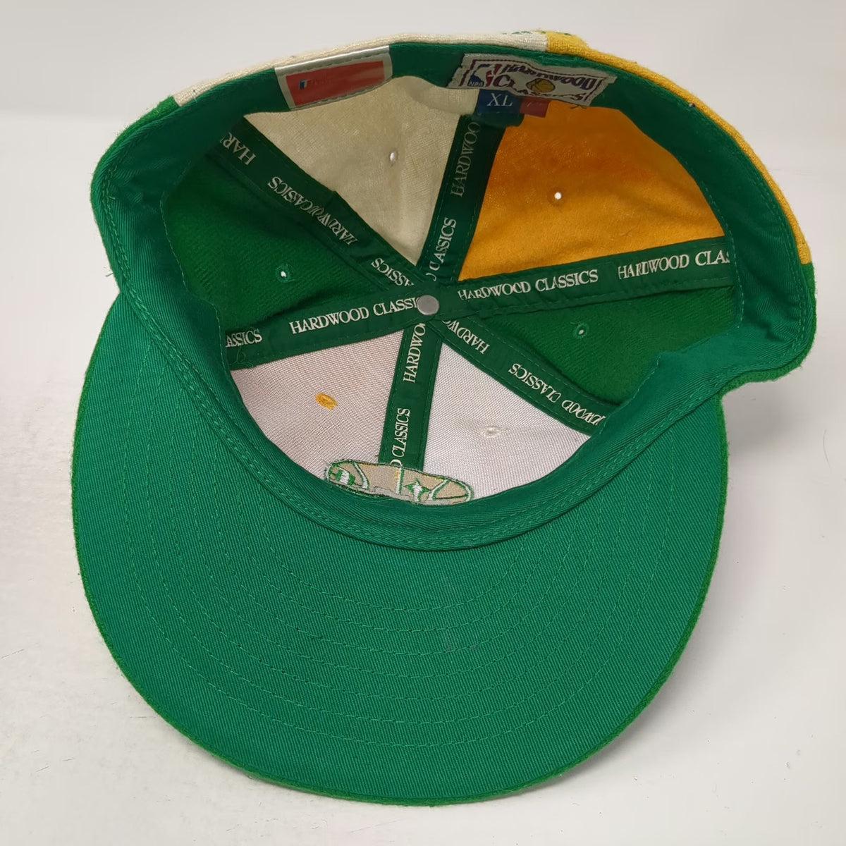 Seattle SuperSonics NBA Twins Enterprise Cap Green Yellow White 7 1/2 Fitted