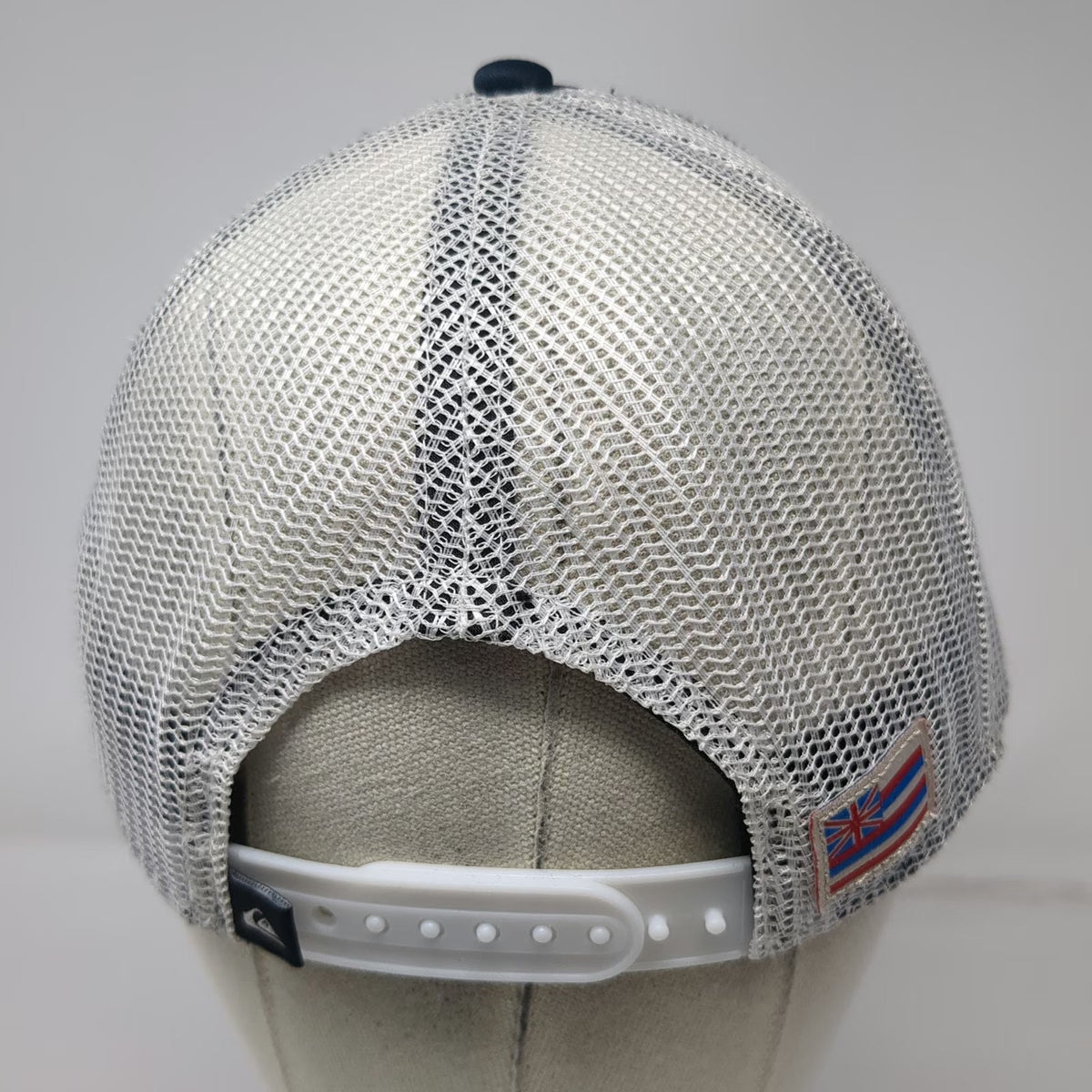 Quiksilver Trucker Hat Blue One Size Hawaii Mesh Back Logo Snapback Gradient