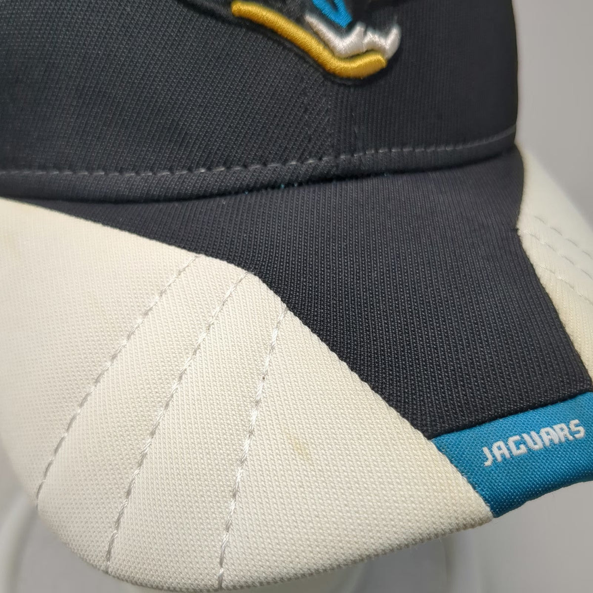 Jacksonville Jaguars NFL Reebok Cap Black One Size Stretch Fit Sideline Hat Logo