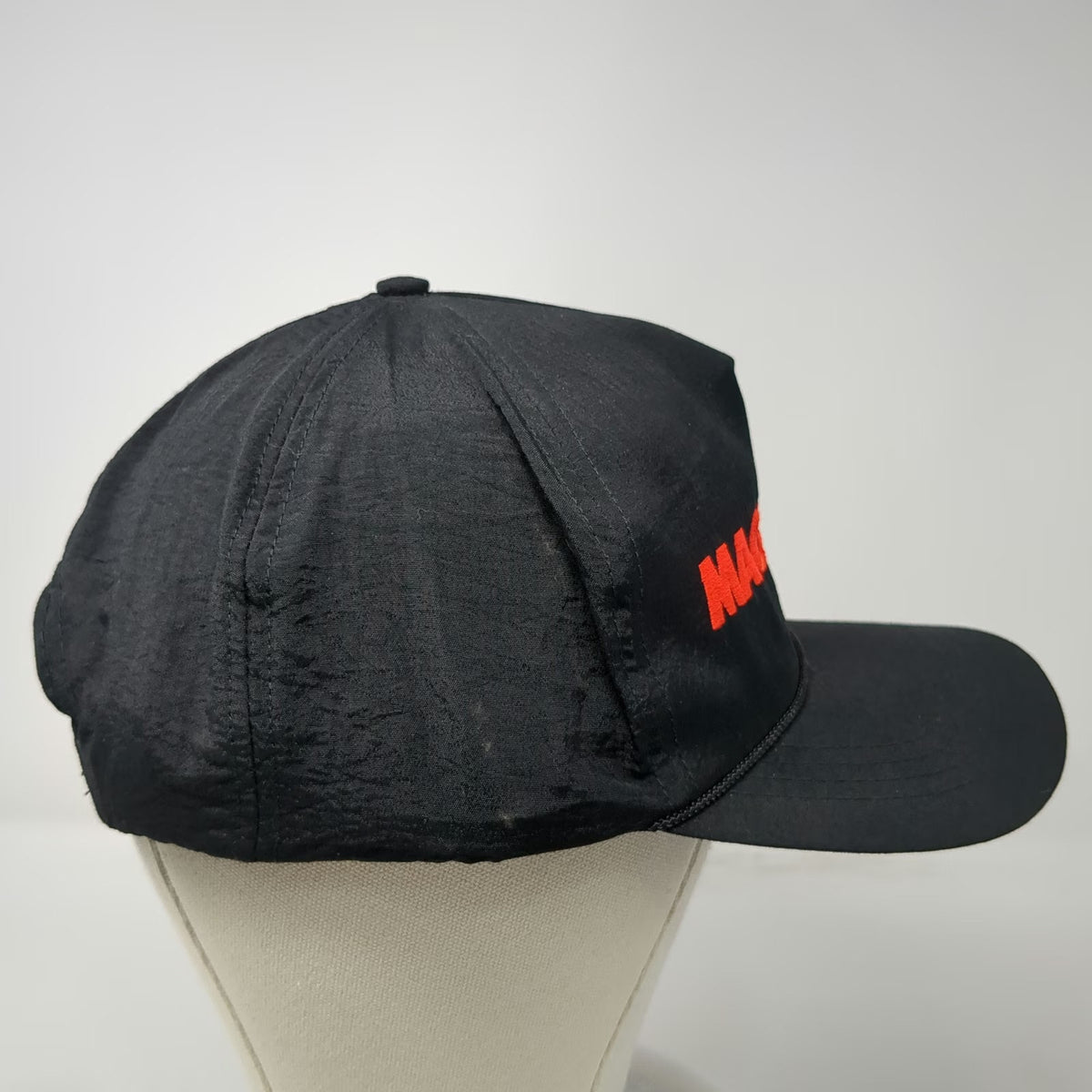 The Sportsman 5 Panel Hat Black Red Magnatude Snapback Rope Nylon Vintage