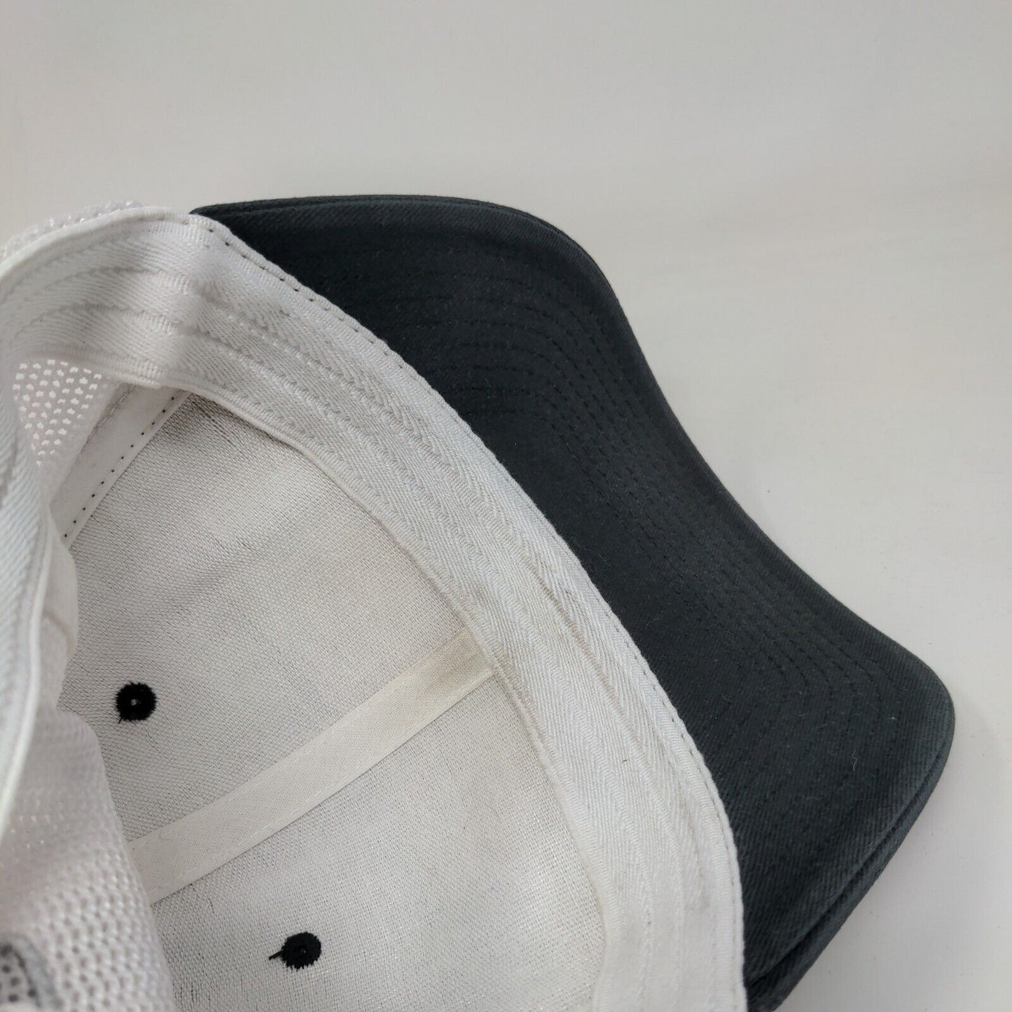 PFG Performance Fishing Gear Fitted Trucker Hat Black S/M Columbia