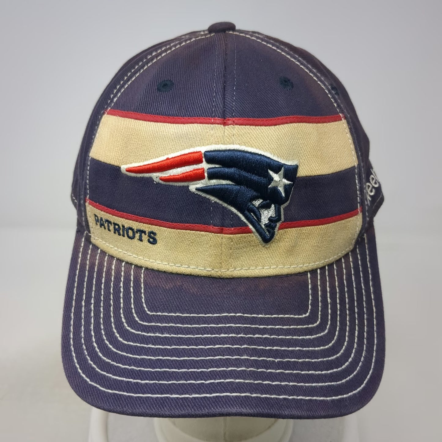 Reebok NFL New England Patriots Blue XL Hat Contrast Stitching Stretch Fit Cap
