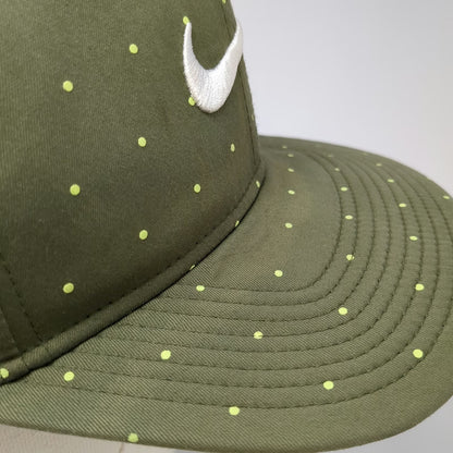 Nike Snapback Green One Size Polka Dot Golf Hat Swoosh Logo Dri-Fit Adjustable
