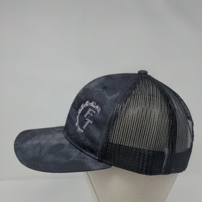 FT Snapback Mesh Back Trucker Hat Camo OSFA Embroidered Richardson