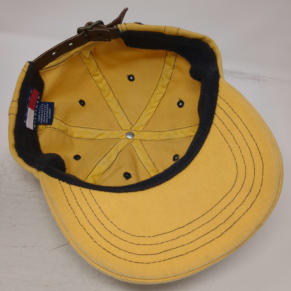 Tommy Hilfiger Baseball Cap Yellow OSFM Expedition Series Leather Strapback Hat