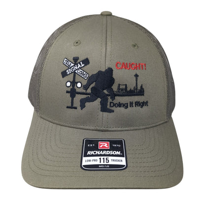 Telecoms Signal Doing It Right Trucker Hat Green L Adjustable Mesh Richardson