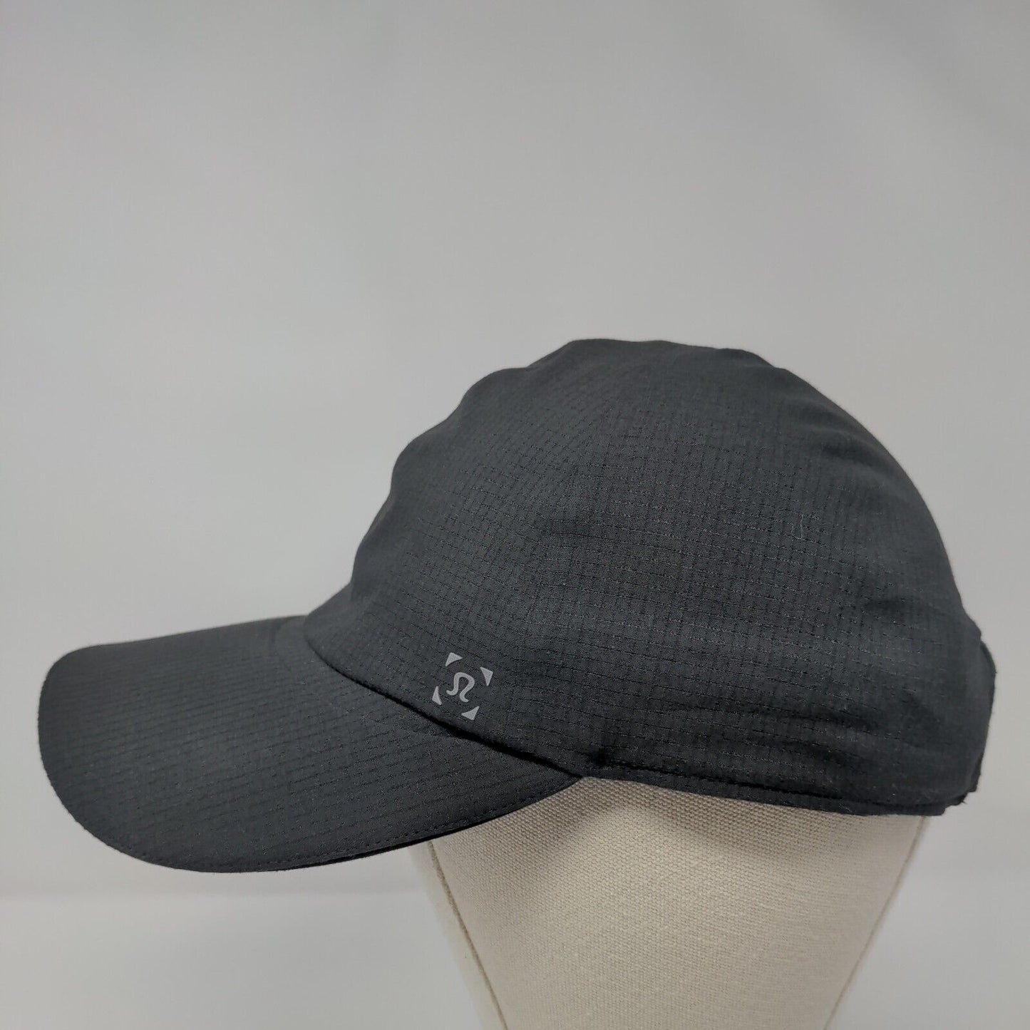 Lululemon Strapback Hat Black One Size Adjustable Lightweight 6 Panel