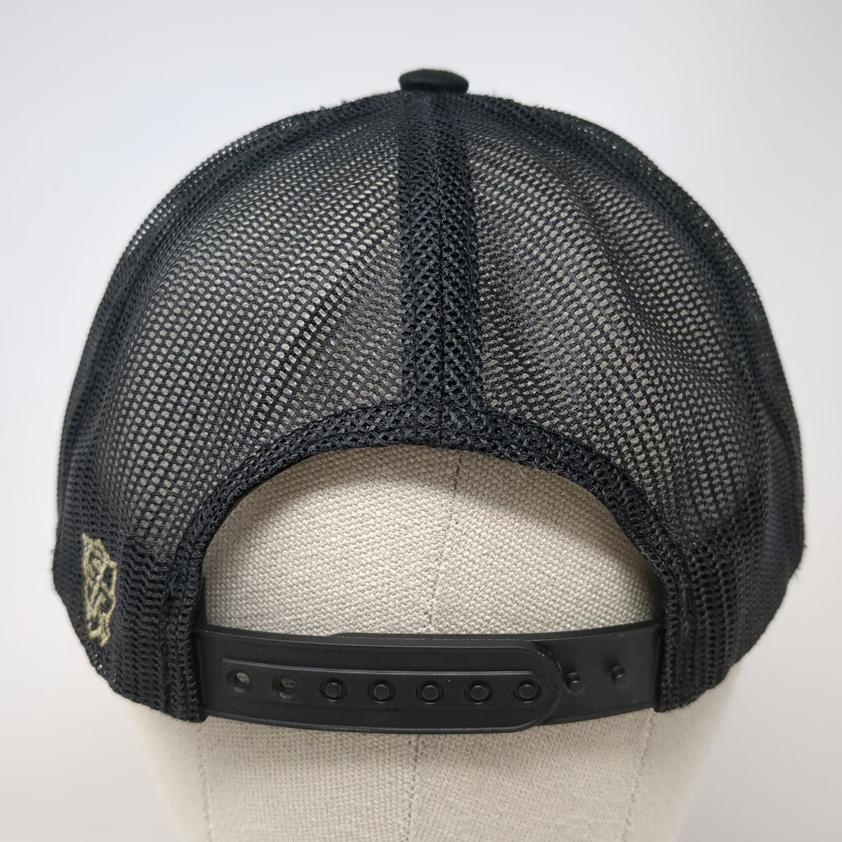 Yupoong Trucker Hat Black One Size Mesh Back American Flag Rifle Snapback hat