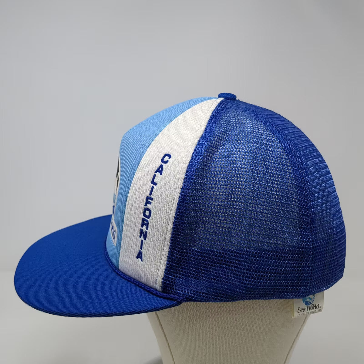 SeaWorld San Diego California Orca Whale Embroidered Blue Trucker Hat One Size
