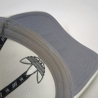 Adidas Baseball Cap White One Size Snapback Trefoil Logo Gray Underbrim Hat