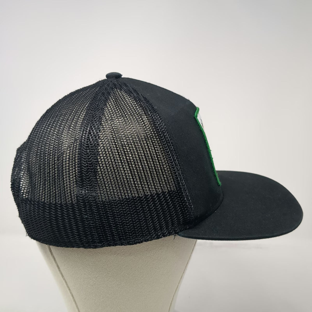 Neff Trucker Hat Black OSFM Mickey Mouse Disney Patch Mesh Snapback Flat Bill