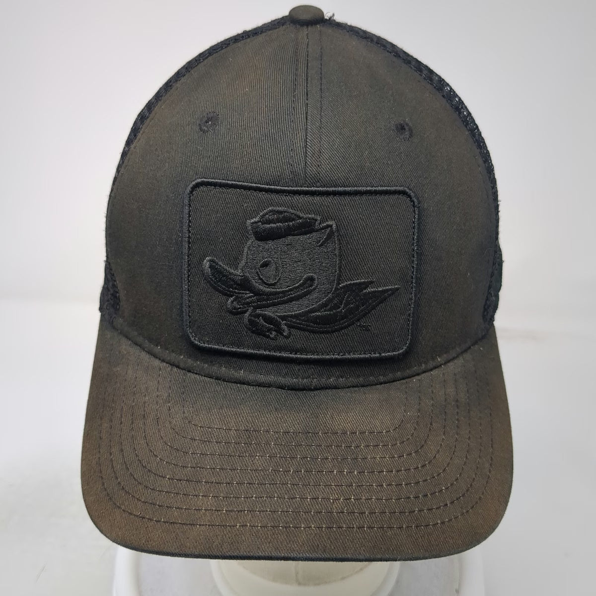 Nike Oregon Ducks NCAA Trucker Hat Black One Size Snapback Mesh Patch Classic 99
