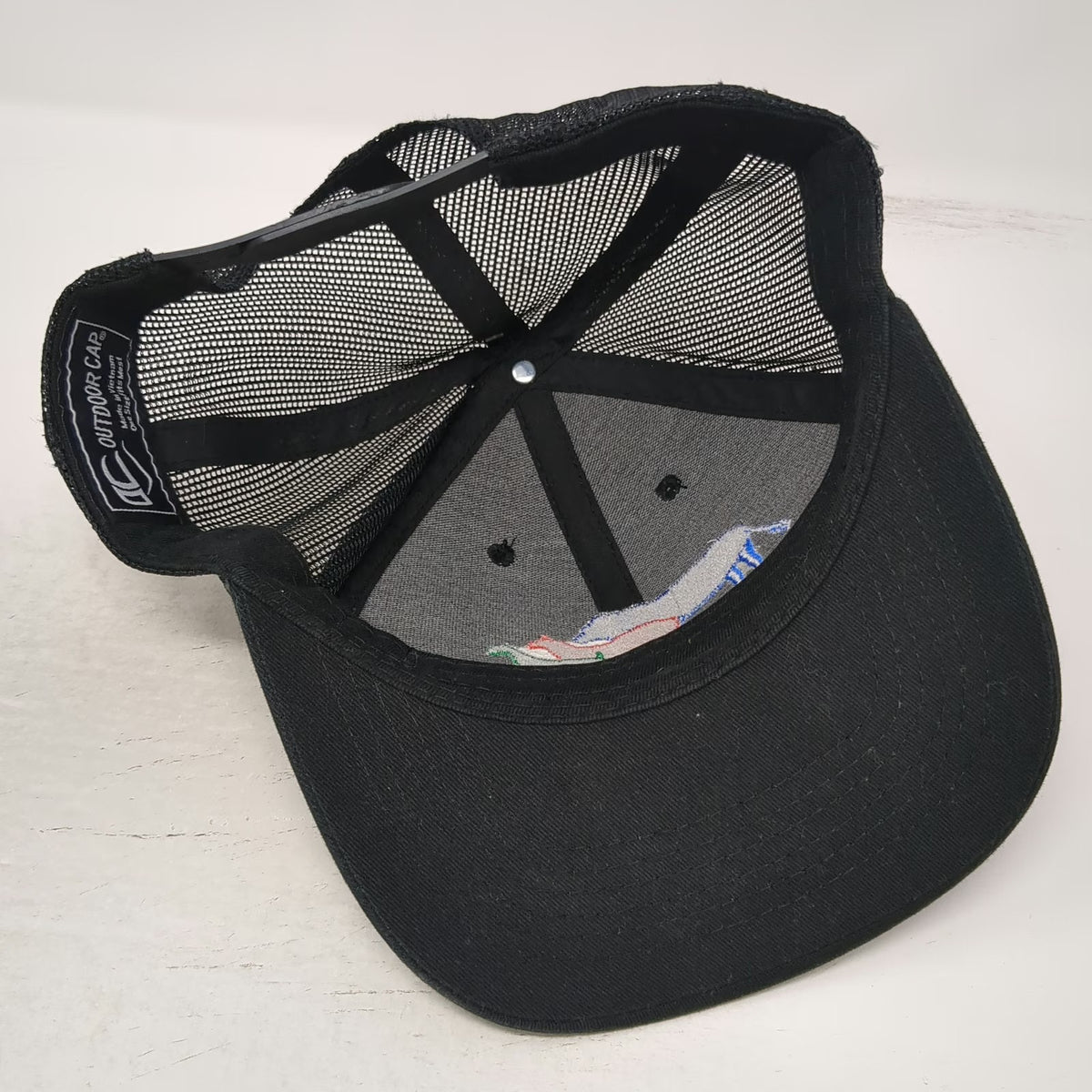 Outdoor Cap Trucker Hat Black One Size Sunglo D&B Supply Show Feed Animals Mesh