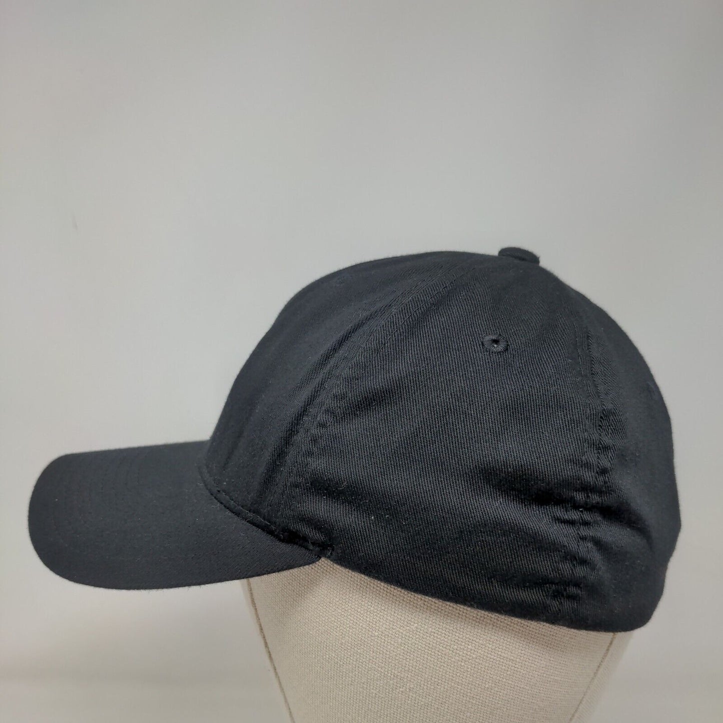 Flexfit Fitted Hat Black Small-Medium Embroidered Logo 6 Panel Yupoong