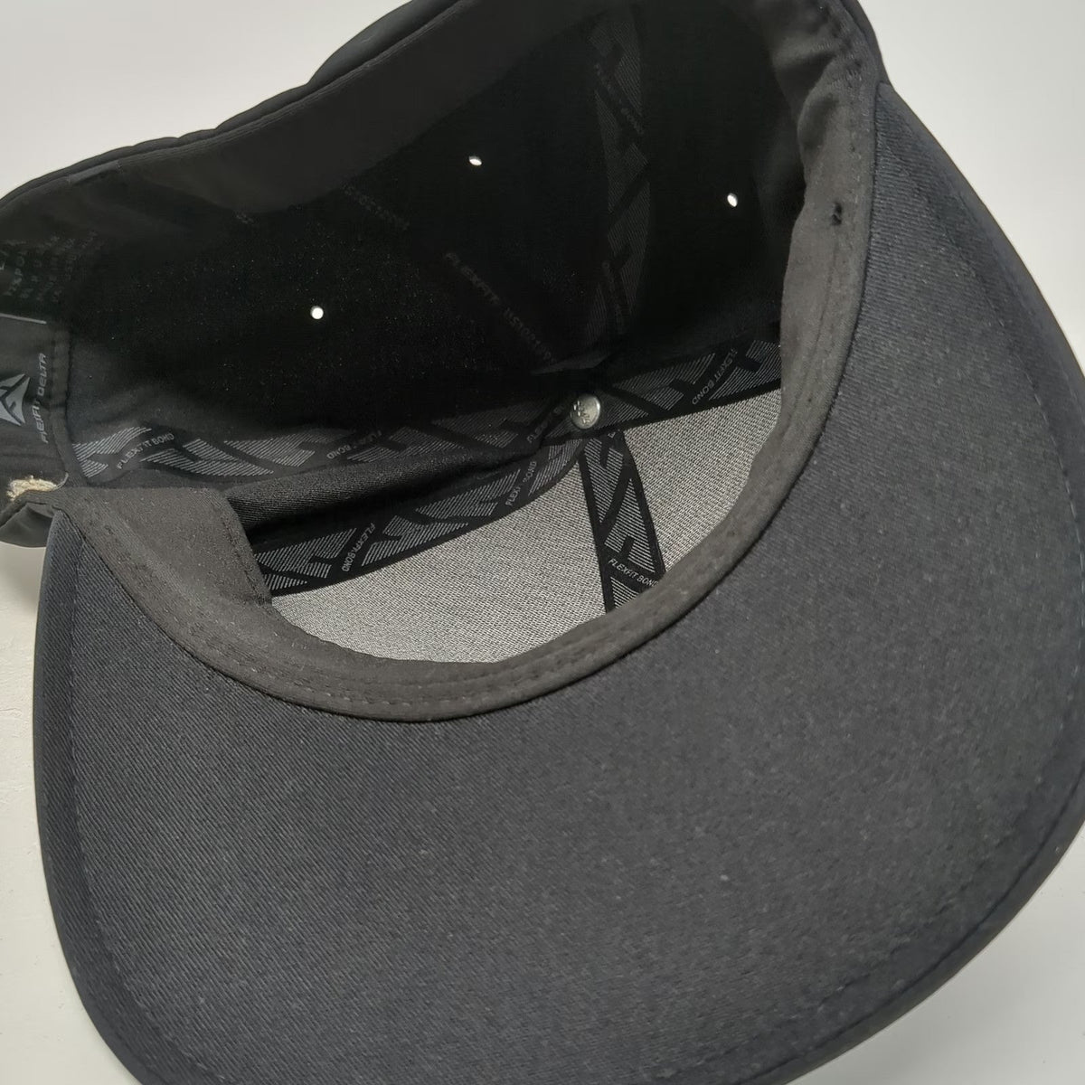 Flexfit Delta Baseball Cap Black XL Bullfrog Spas Performance Fitted Hat Stretch