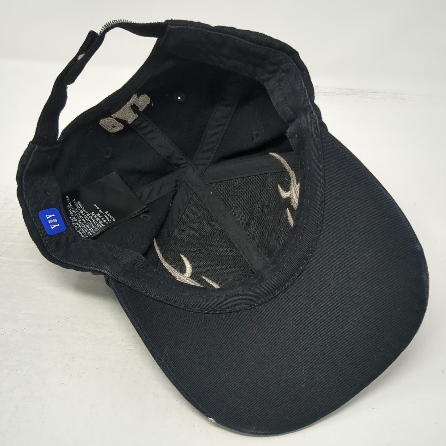 Yeezy GAP Baseball Cap Black One Size Flame Balenciaga Strapback Italy Hat