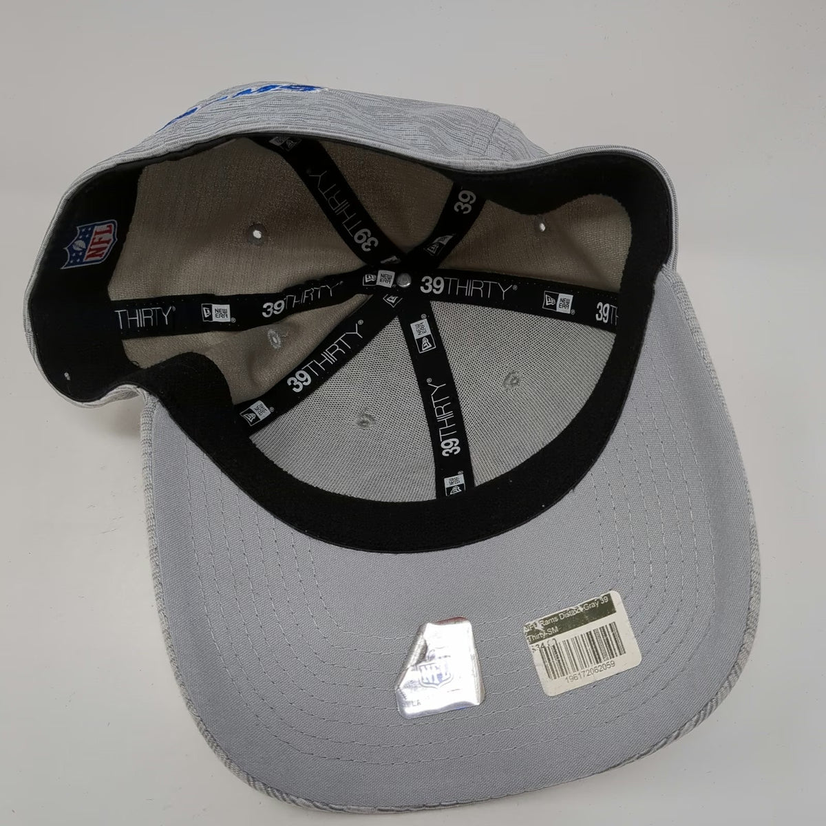 Los Angeles Rams NFL New Era 39THIRTY Gray M Hat Stretch Fit Structured Logo