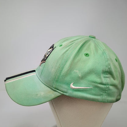 North Dakota Fighting Sioux NCAA Nike Bauer Cap Green Striped Brim Hat Vintage