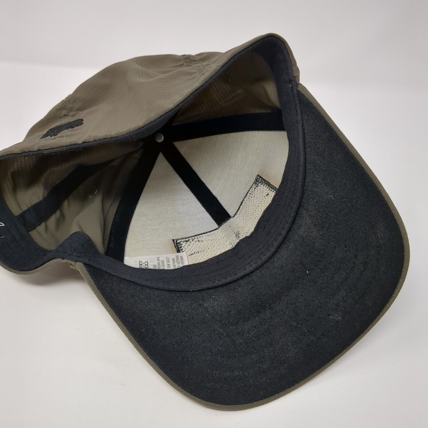 Fox Head Flag Fitted Hat Brown Small/Medium Solid 6 Panel Outdoor