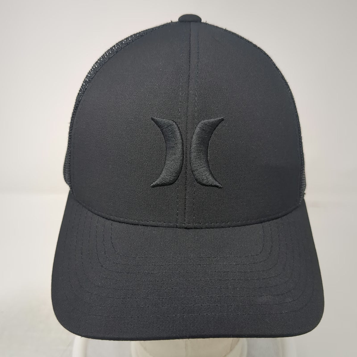 Hurley Trucker Hat Black One Size Mesh Back Snapback Tonal Logo Structured