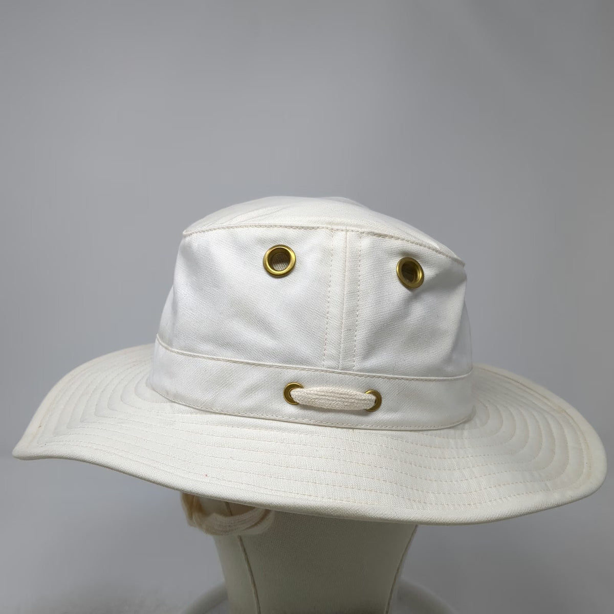 Tilley Orbit Boonie Hat White 7 1/4 Cotton Hemp Blend Wide Brim Made Canada