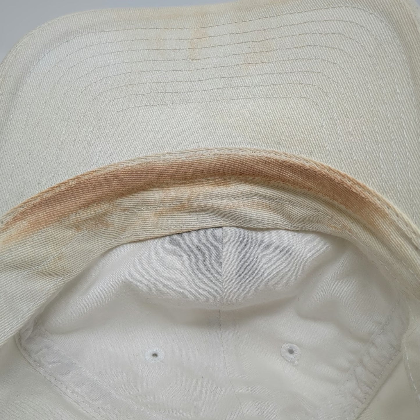 Nike Baseball Cap White One Size Futura Logo Embroidered Slideback Strap Hat