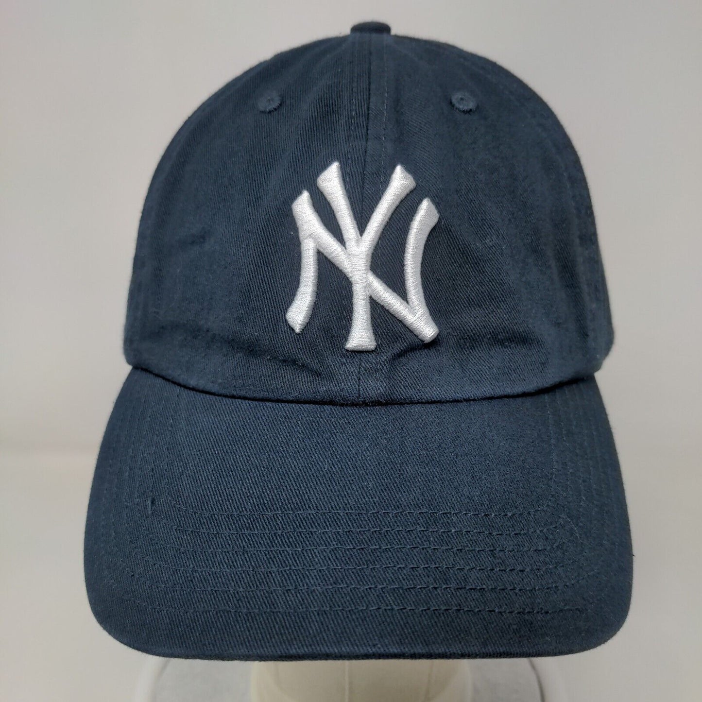 Fan Favorite Men's Slideback Hat Blue OSFA Embroidered New York Yankees Logo