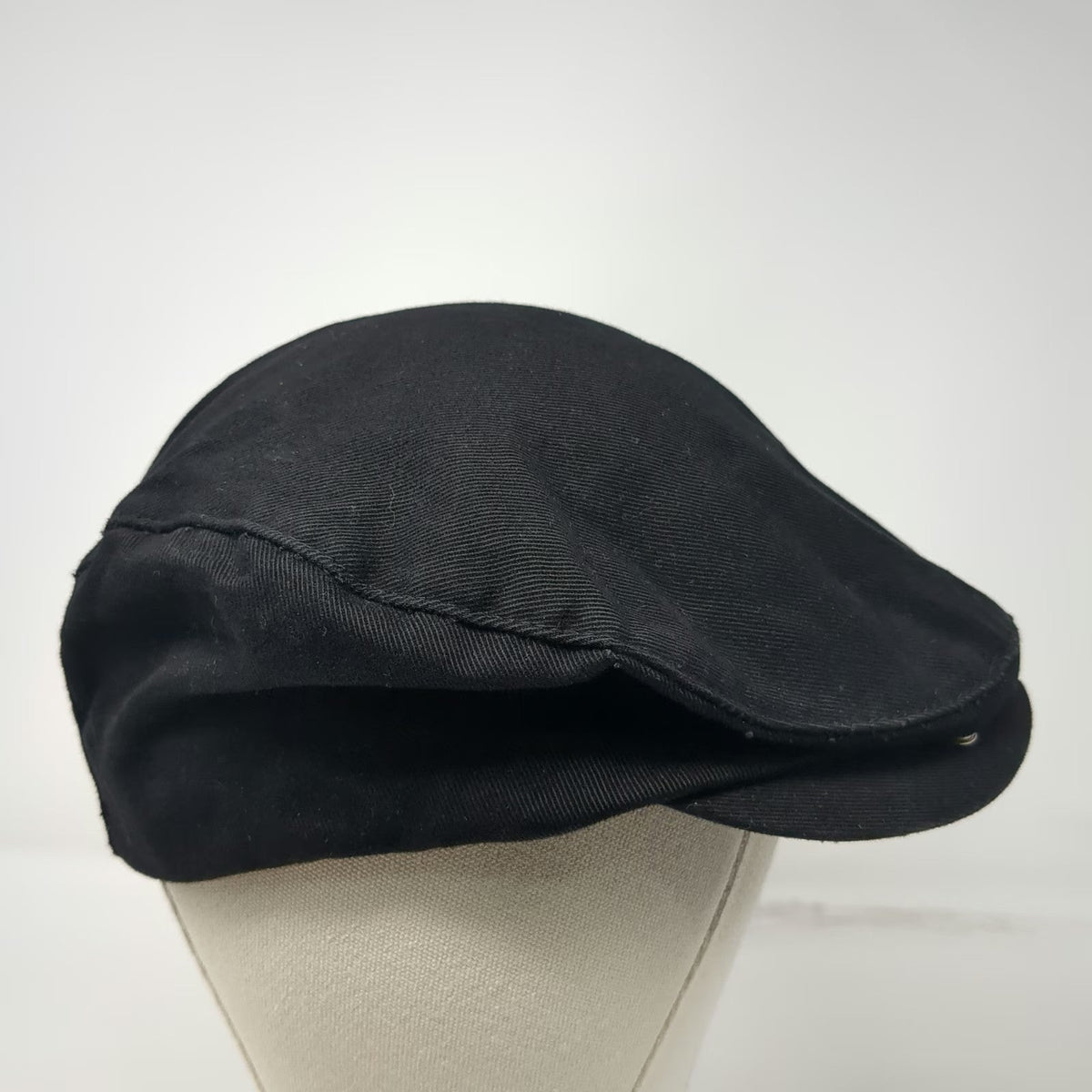 Roots Newsboy Cap Black L Fitted Halo 1972 Athletics Cotton Twill Fabric Hat