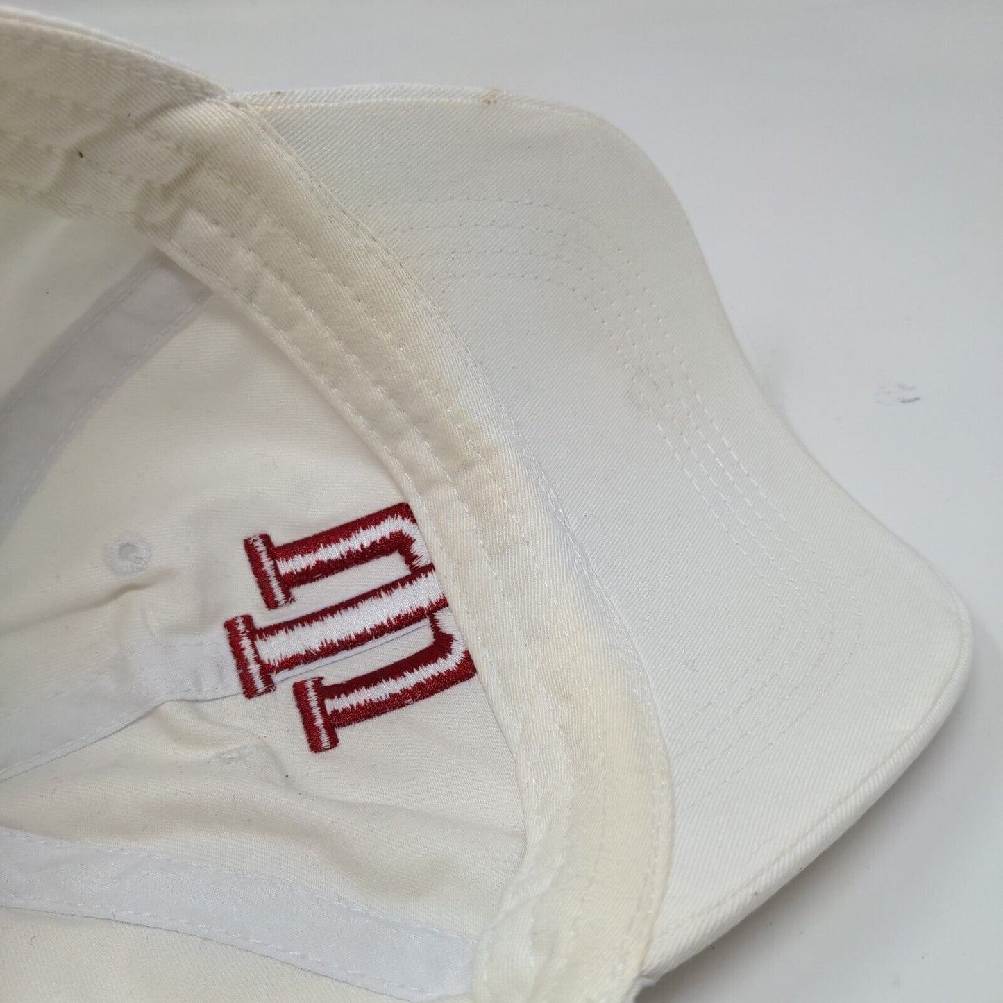 Captivating Headwear Men's Strapback Hat White Embroidered IU Hoosiers Logo