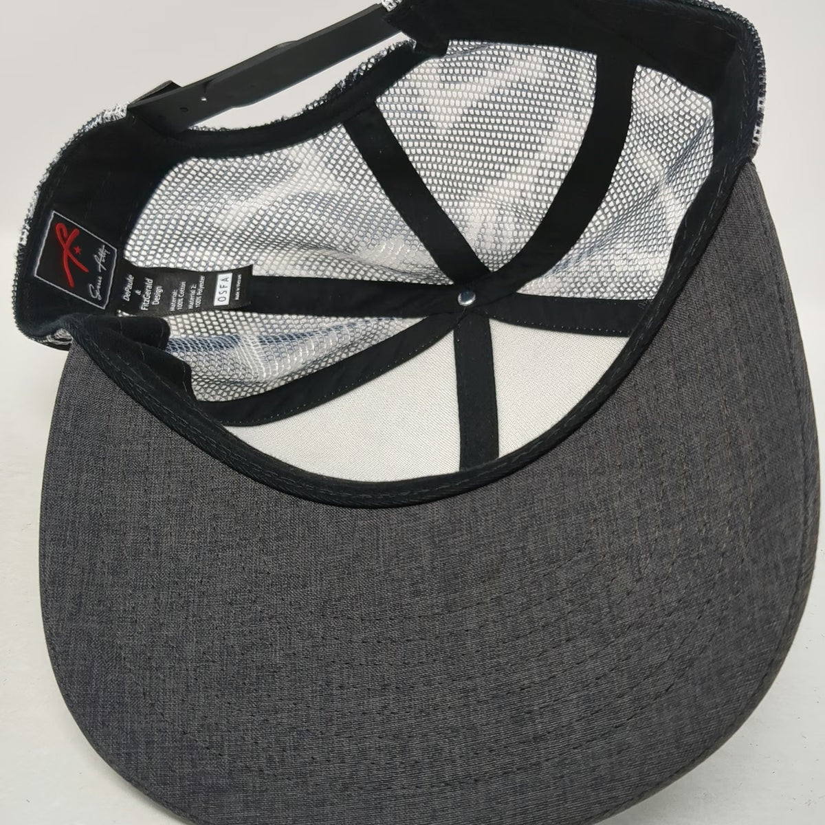 Grace Folly Trucker Hat Gray Black Pink One Size Tropical Palm Tree Heart Mesh