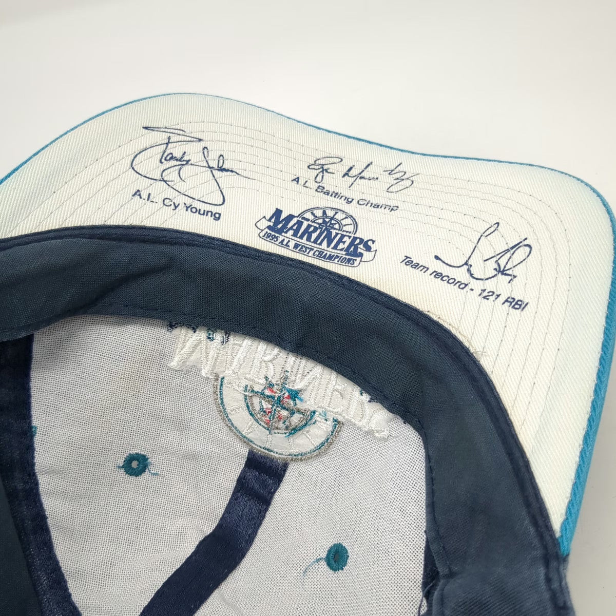 Seattle Mariners MLB Snapback Hat Blue OSFM 1995 AL West Champions Signatures