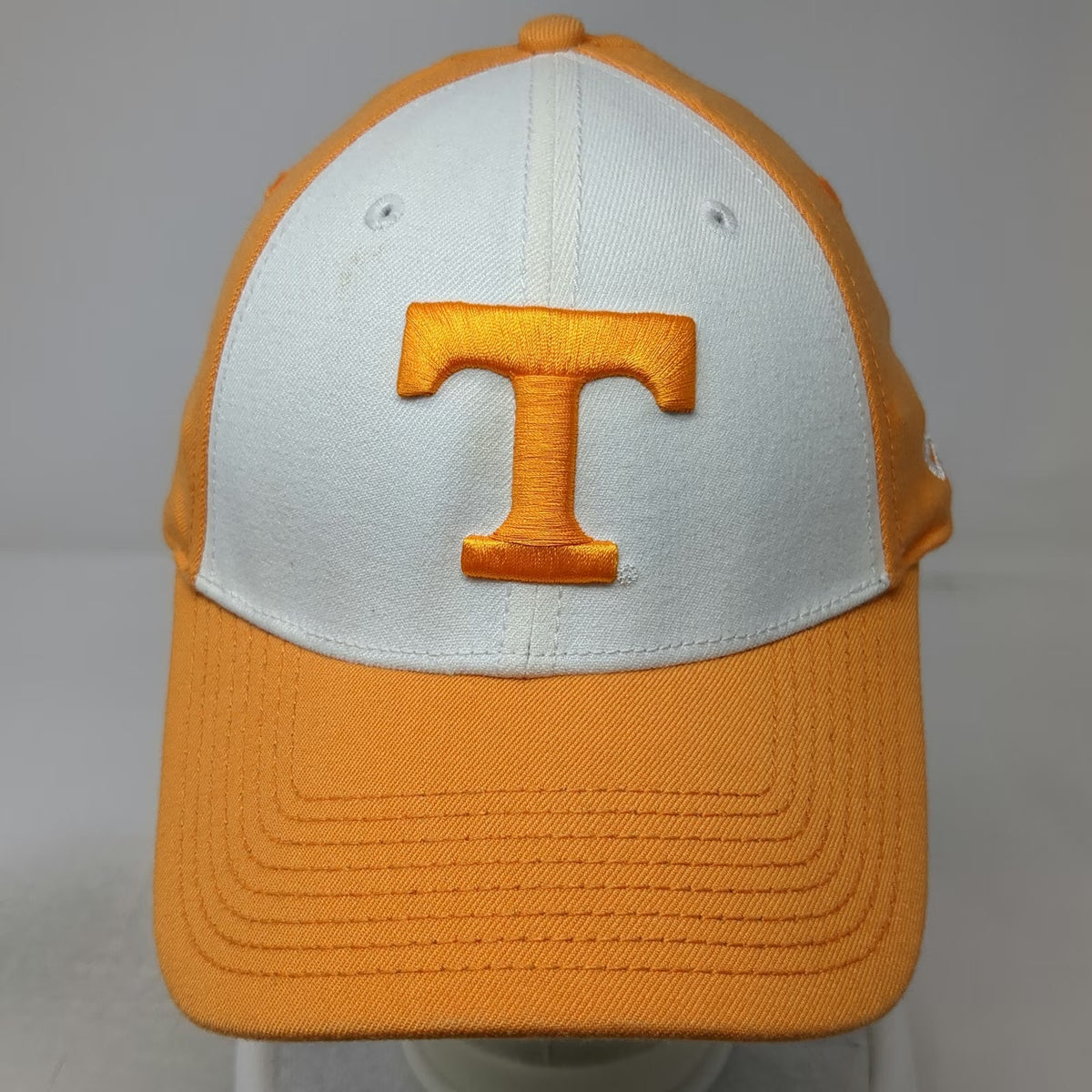 New Era Tennessee Volunteers NCAA Baseball Cap Orange White L 39THIRTY Logo Hat
