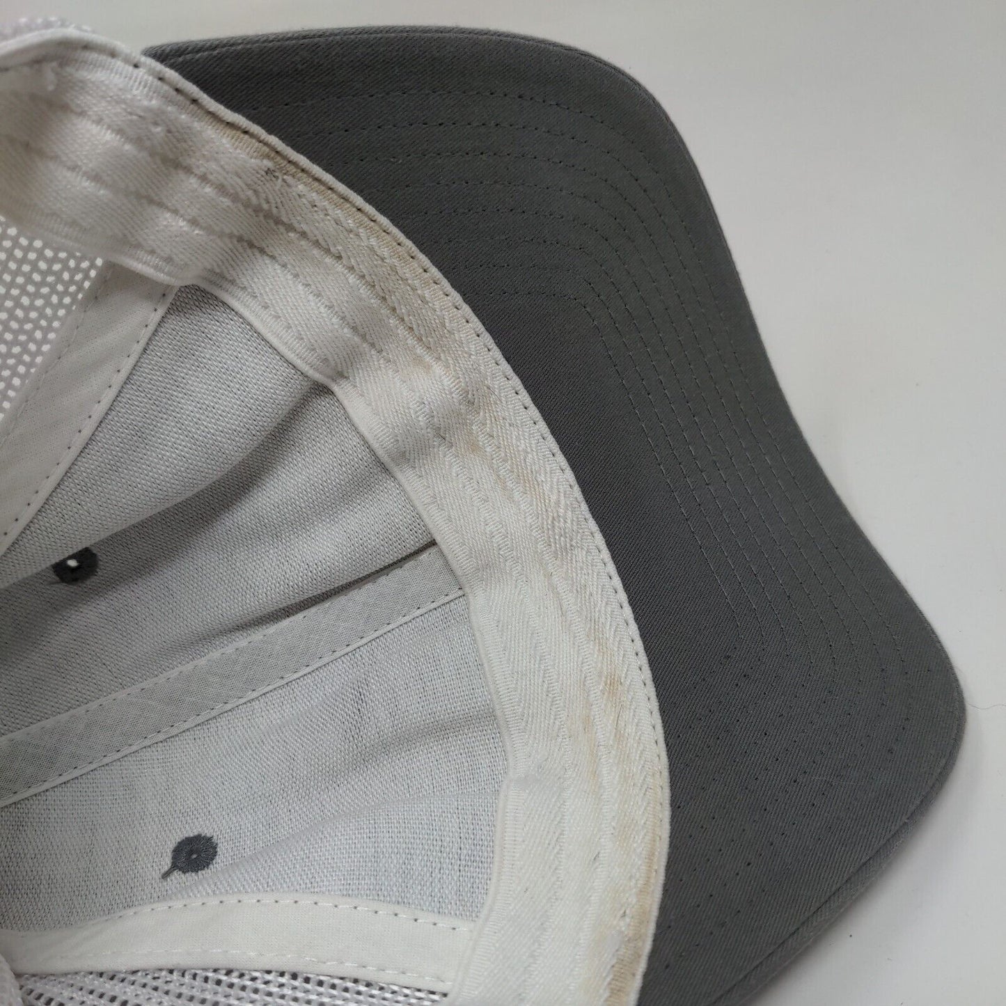 Columbia Fitted Mesh Back Trucker Hat Gray One Size Colorblock