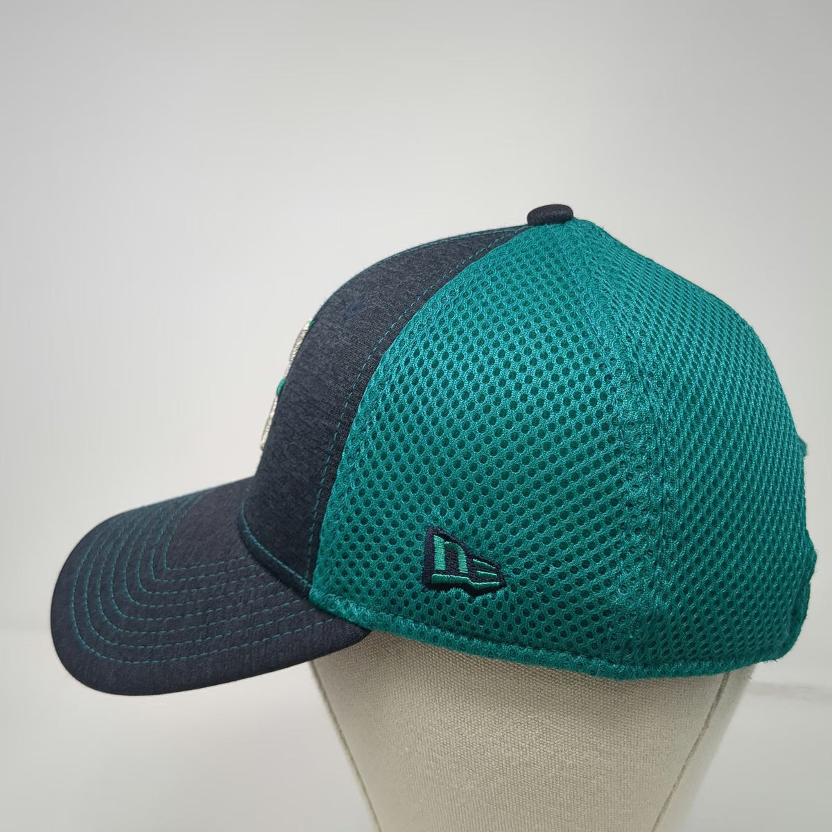 New Era Seattle Mariners MLB Baseball Cap Blue Green One Size Mesh Back Hat