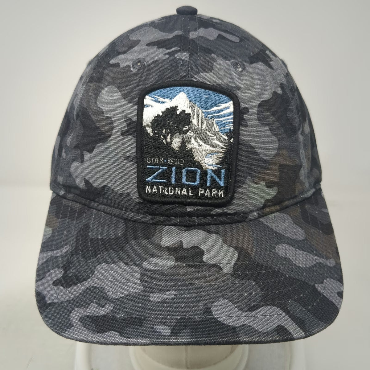 H3 Headwear Snapback Gray One Size Zion National Park Camo Slideback Hat