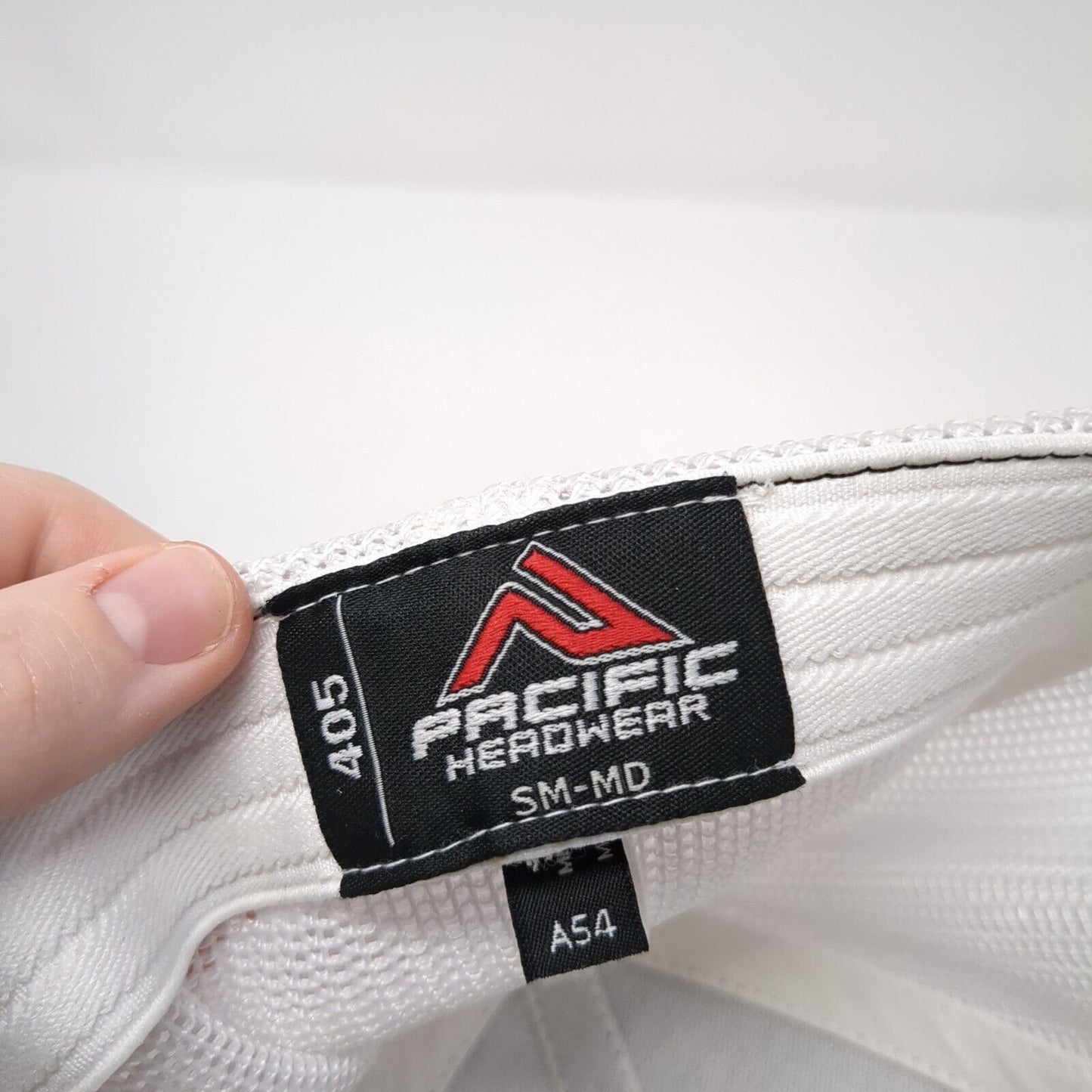 RM Mechanical Fitted Mesh Back Trucker Hat Black S-M Flexfit Colorblock