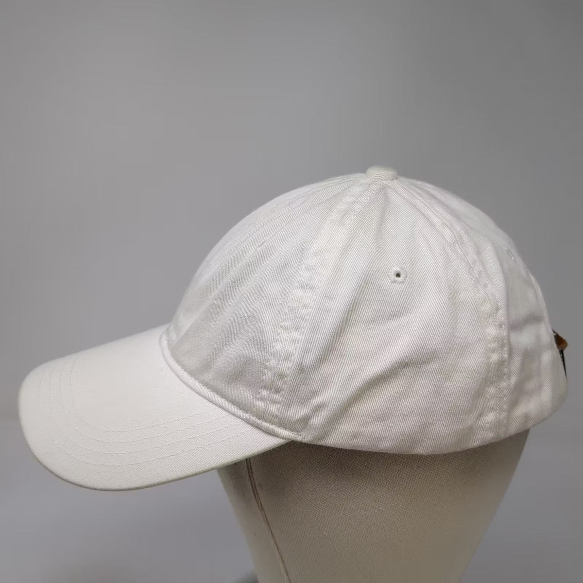 Lacoste White Baseball Cap One Size Leather Strap Side Logo Slideback Hat Cotton