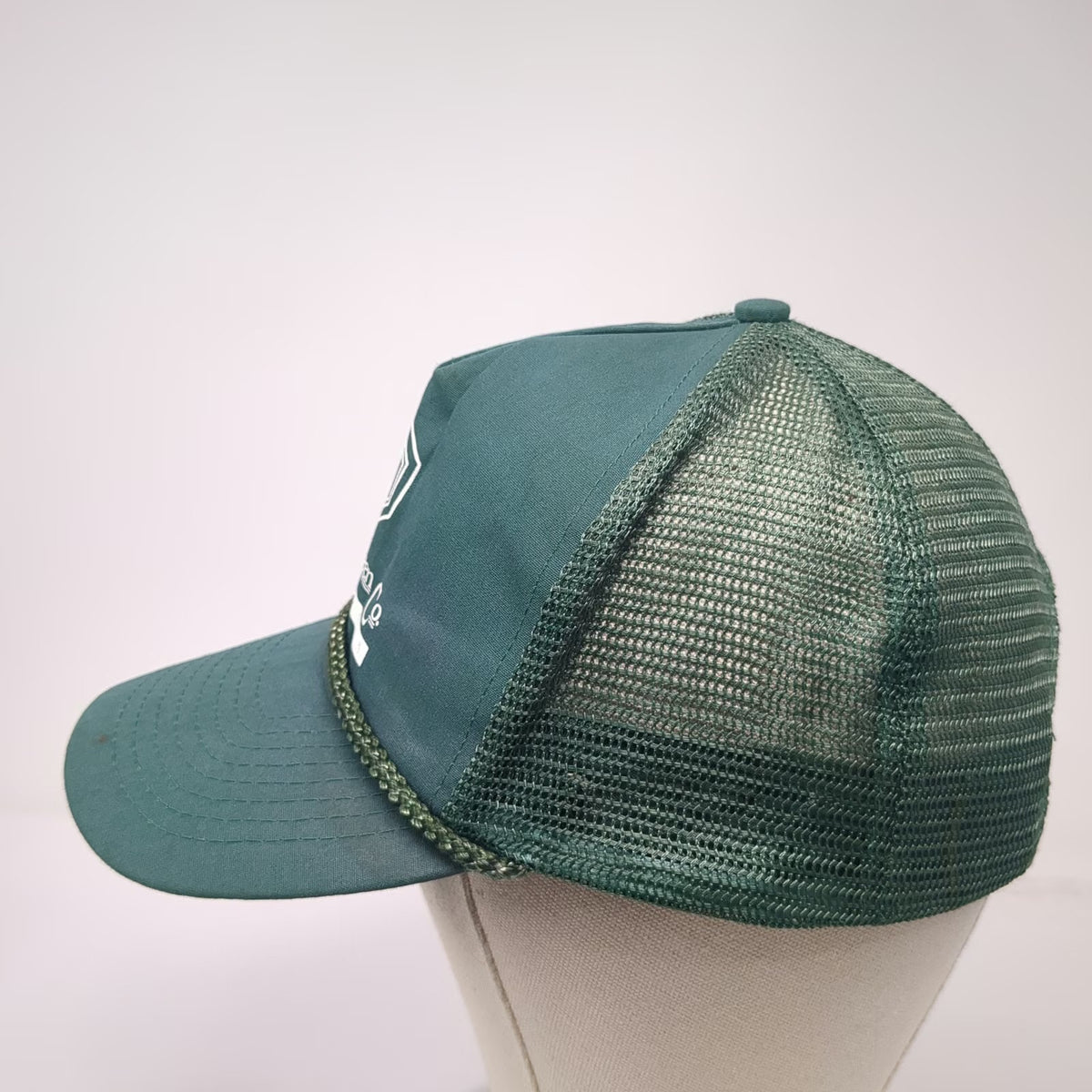 Kona Queen Co Hawaii Bee Green One Size Trucker Hat Snapback Mesh Rope Detail