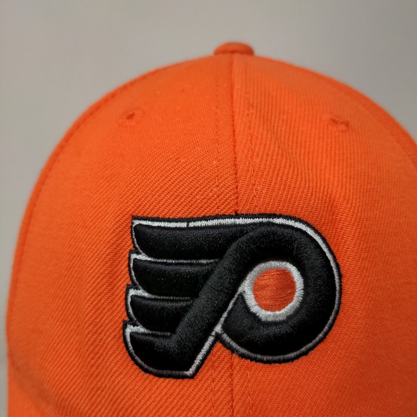 Reebok NHL Men's Strapback Hat Orange OSFA Embroidered Philadelphia Flyers Logo